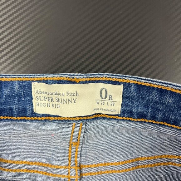 Abercrombie & Fitch Embroidered Floral Super Skinny High Rise Jeans Womens Sz 0 - Picture 7 of 12